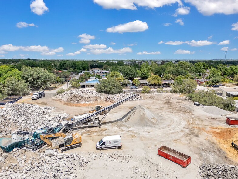 More Photos Of 205 Bomber Rd, Winter Haven Land For Lease