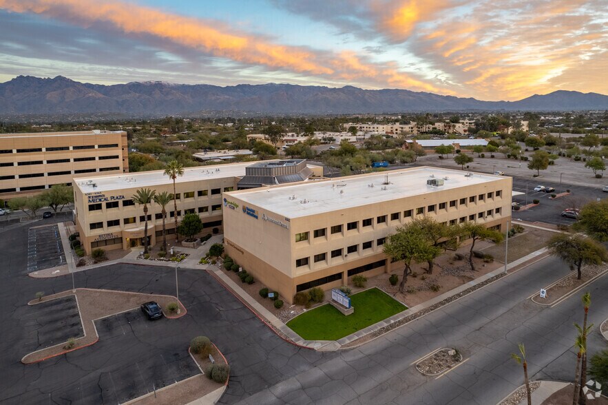 More Photos Of 6565 E Carondelet Dr, Tucson Medical For Lease
