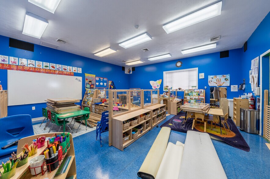 More Photos Of 325 Connellsville St, Uniontown Daycare Center For Sale