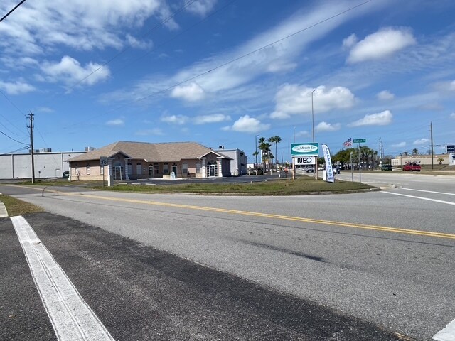 More Photos Of ,  Office For Sale