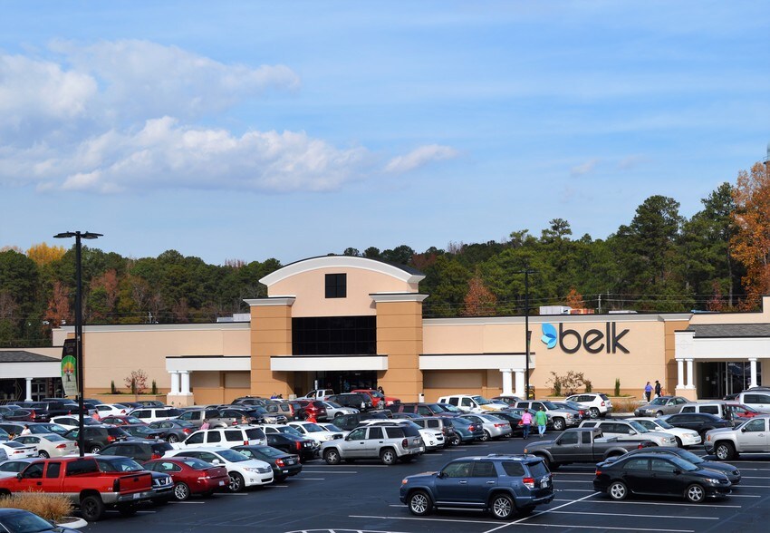 More Photos Of 1305 E Broad Ave, Rockingham Unknown For Lease