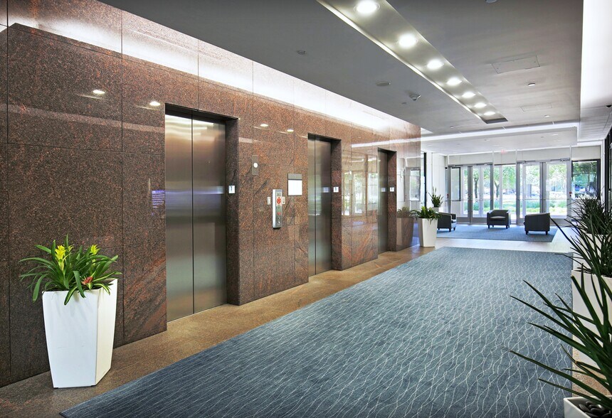 More Photos Of 8505 Freeport Pky, Irving Office For Lease