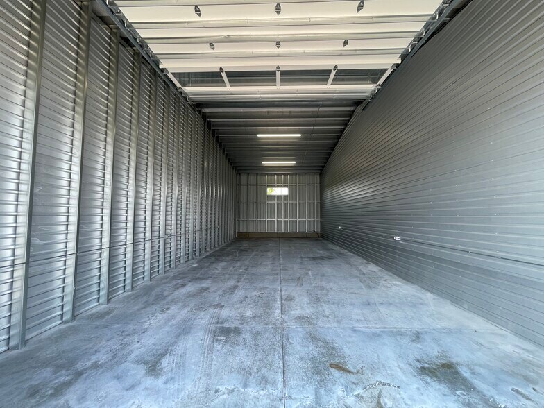 More Photos Of 1551 S Deer Heights Rd, Spokane Warehouse For Sale