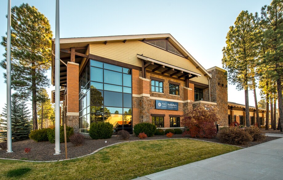 More Photos Of 1750 S Woodlands Village Blvd, Flagstaff Office For Sale