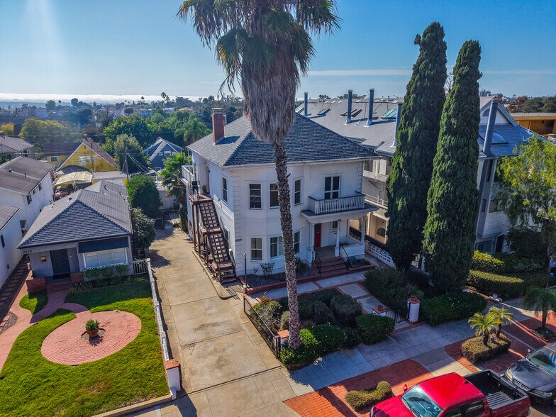 More Photos Of 3560 Front St, San Diego Multifamily For Sale