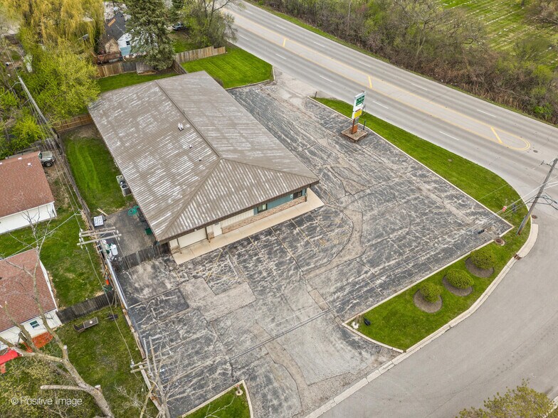 More Photos Of 1550 Green Bay Rd, North Chicago Freestanding For Sale