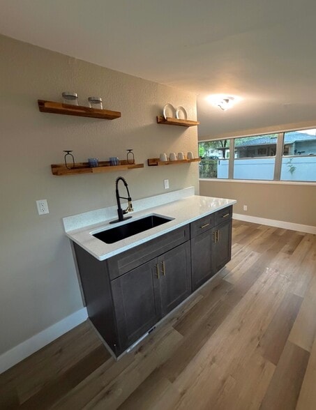 More Photos Of 1221 E Dr Martin Luther King Jr Blvd, Tampa Office For Sale