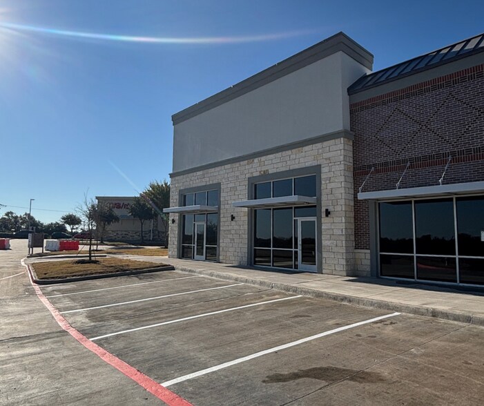 More Photos Of 4260 Ridge Rd, Heath Medical For Lease