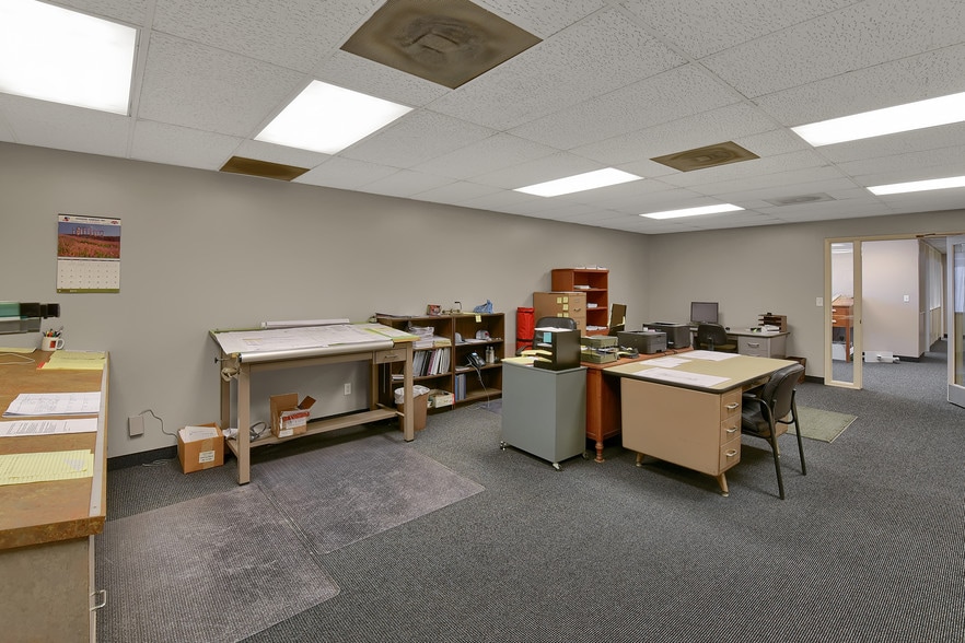 More Photos Of 352 Van Buren Ave, Salt Lake City Manufacturing For Sale