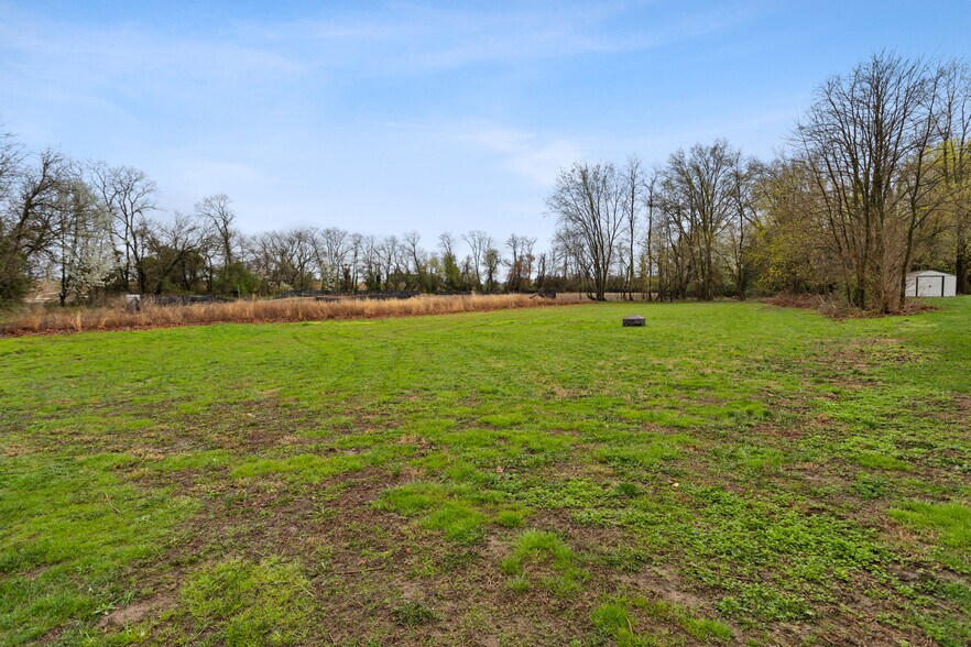 More Photos Of 51 Crosswicks Chesterfield Rd, Chesterfield Apartments For Sale