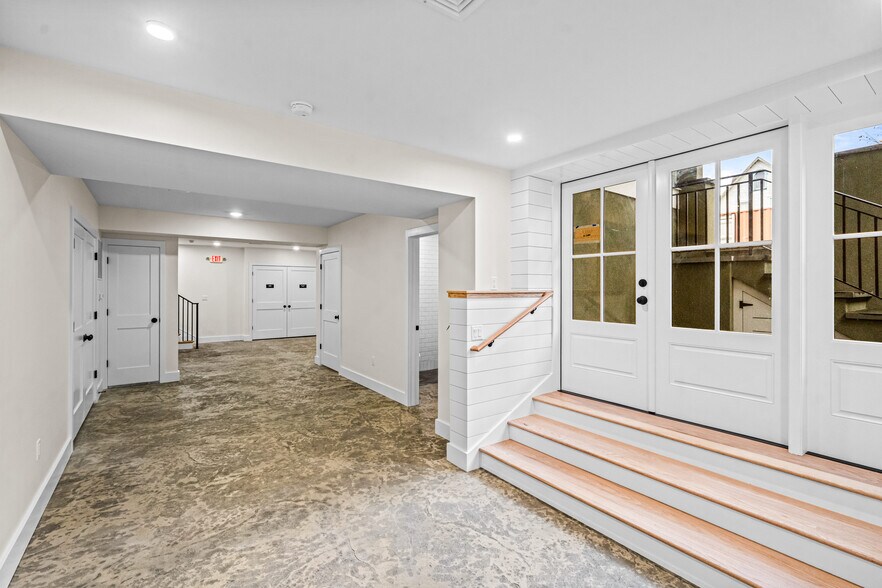 More Photos Of 300 S Route 73, Berlin Office For Sale