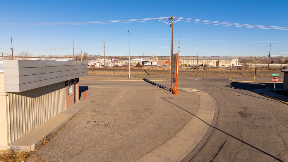 More Photos Of 1 MacArthur Ave, Billings Freestanding For Sale