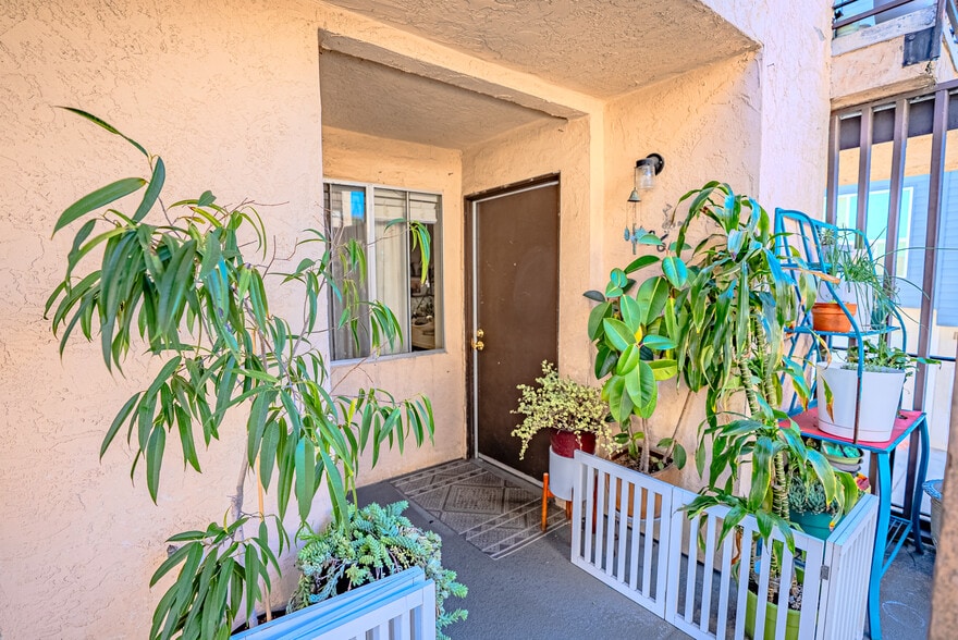 More Photos Of 3013 C St, San Diego Apartments For Sale