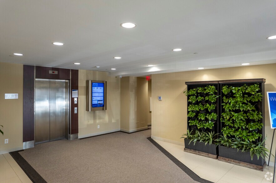 More Photos Of 7111 Syntex Dr, Mississauga Coworking Space