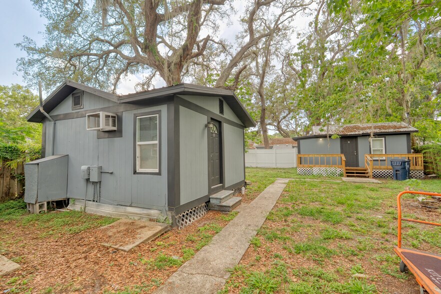 More Photos Of 8912 N Ashley St, Tampa Apartments For Sale