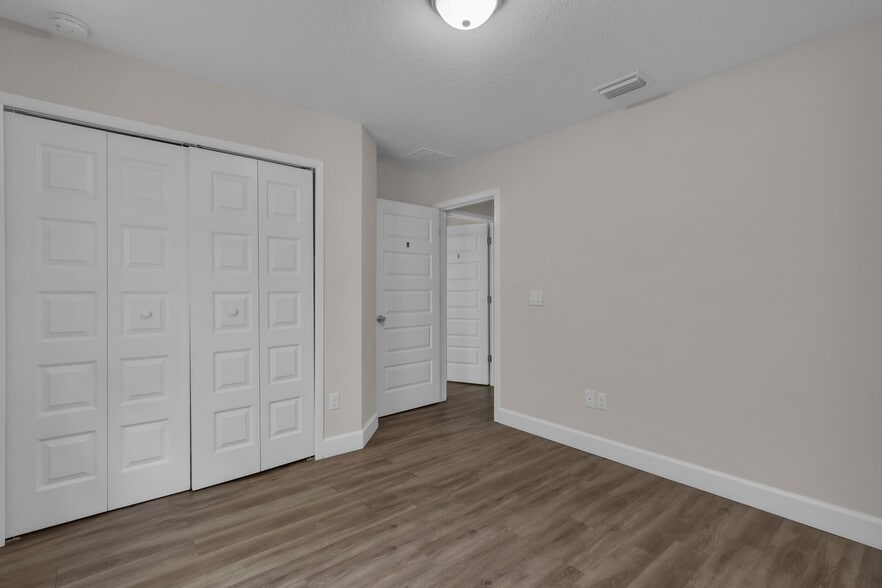 More Photos Of 4432-4444 Summer Flowers Pl, Kissimmee Apartments For Sale