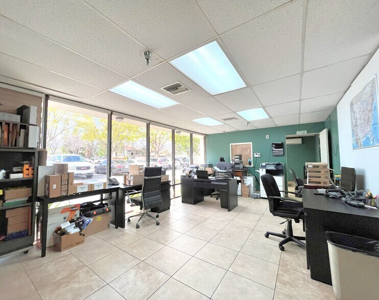 More Photos Of 1705 S Campus Ave, Ontario Manufacturing For Sale