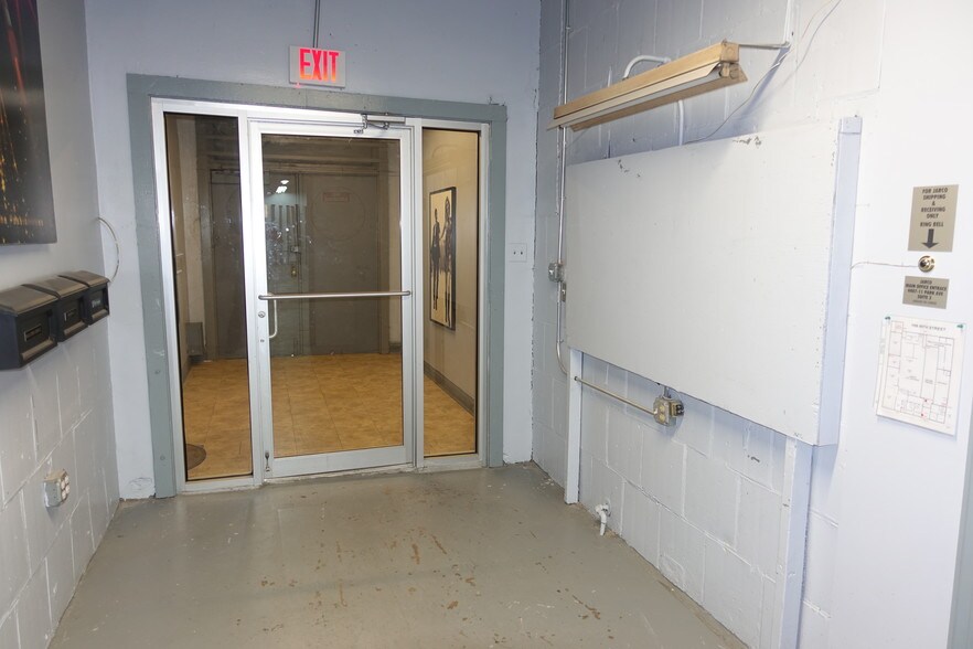 More Photos Of 109 45th St, Union City Loft Creative Space For Sale
