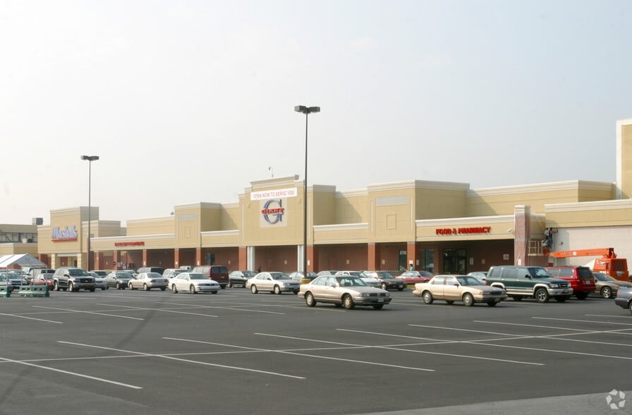 More Photos Of 6564 Reisterstown Rd, Baltimore Unknown For Lease