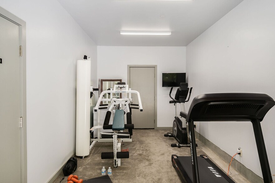 More Photos Of 3037 Foothill Blvd, Calistoga Hospitality For Sale