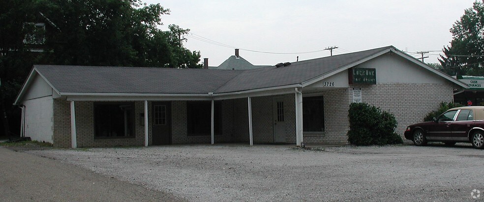More Photos Of 3726 Cleveland Ave, Canton Freestanding For Lease