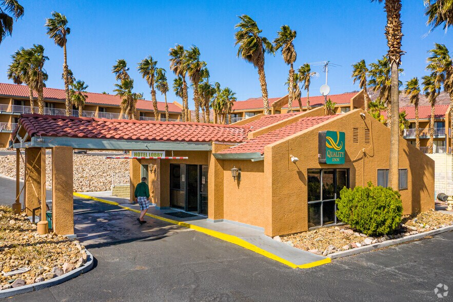 Primary Photo Of 110 Ville Dr, Boulder City Hotel For Sale