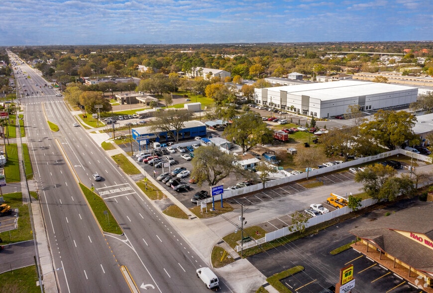 More Photos Of 10344 66th St N, Pinellas Park Warehouse For Sale