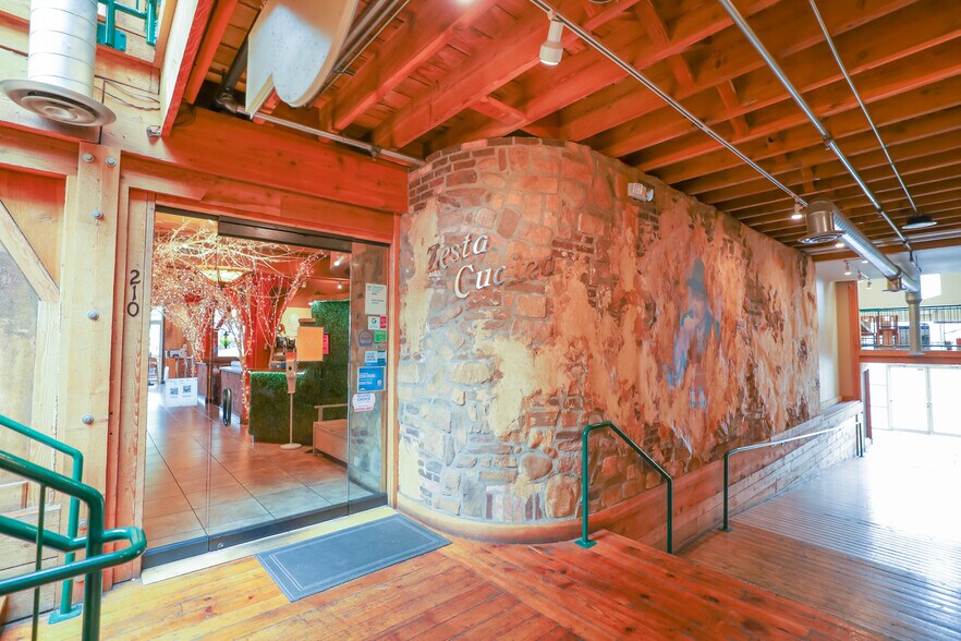 More Photos Of 5110 Tieton Dr, Yakima General Retail For Sale
