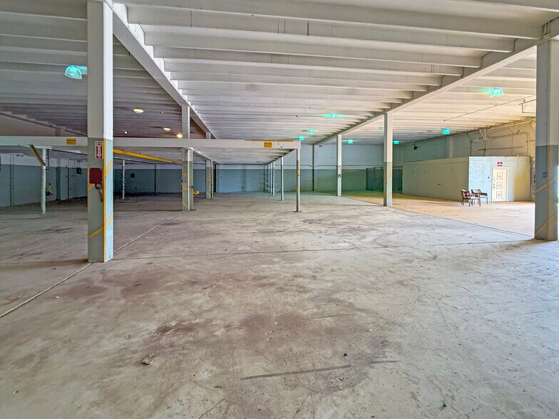 More Photos Of 632 Alvar St, New Orleans Warehouse For Lease