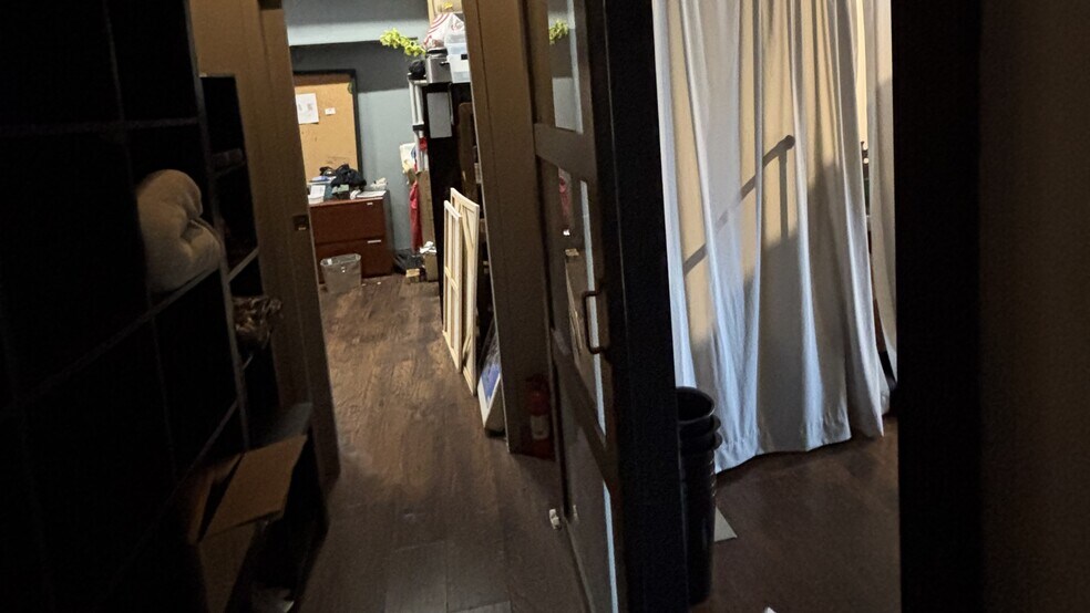 More Photos Of 2014-2036 S Michigan Ave, Chicago Office Residential For Lease