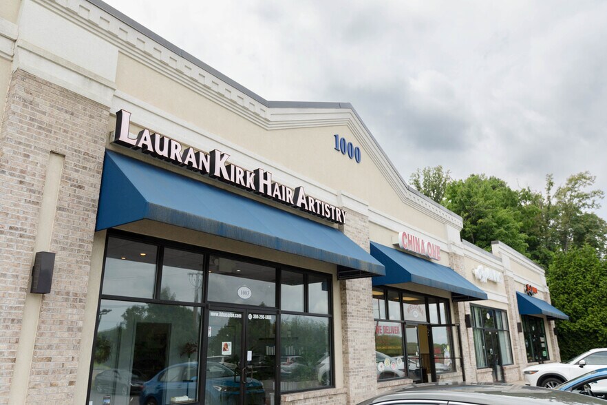 More Photos Of Northpointe Plz, Morgantown General Retail For Lease