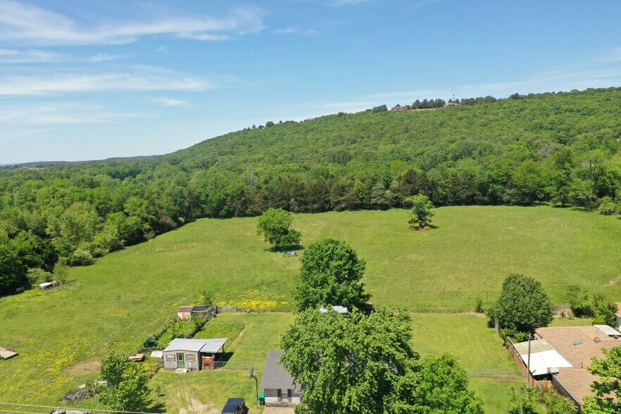 More Photos Of 206 Bradley Cove Rd, Russellville Land For Sale