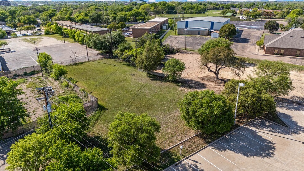 More Photos Of 720 N New Rd, Waco Land For Sale