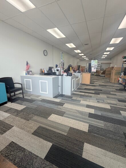 More Photos Of 1440-1466 Bethel Rd, Columbus General Retail For Sale