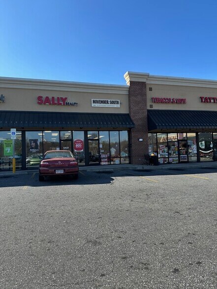 More Photos Of 833 Wells Grove Rd, Franklin Unknown For Lease