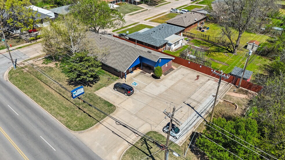 More Photos Of 4334 N Meridian Ave, Oklahoma City Office Residential For Sale