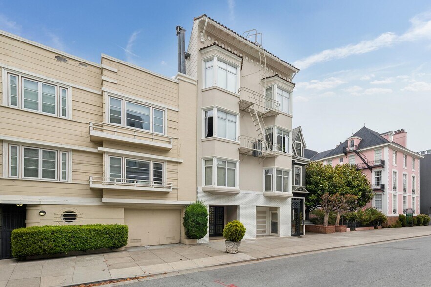 More Photos Of 1874 Vallejo St, San Francisco Multifamily For Sale