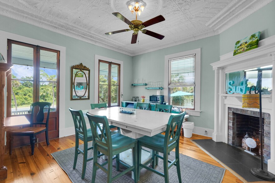 More Photos Of 21 Officers Row, Tybee Island Hospitality For Sale