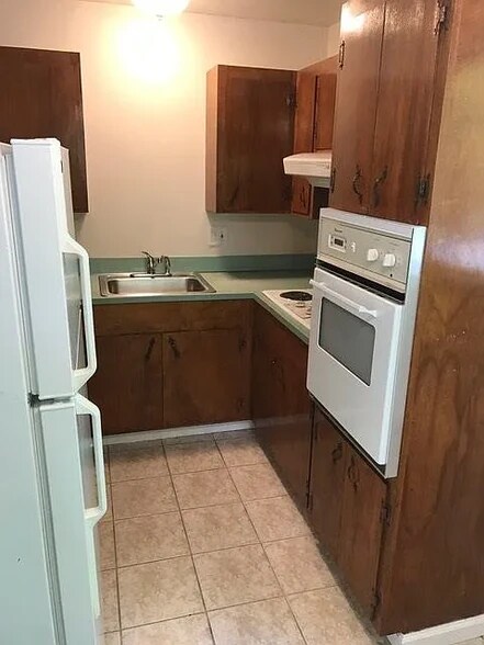 More Photos Of 1100 Weber Way, Sacramento Apartments For Sale