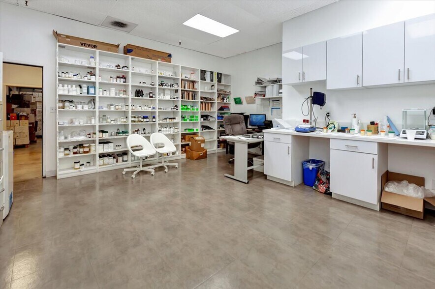 More Photos Of 1061 S Melrose St, Placentia Warehouse For Sale