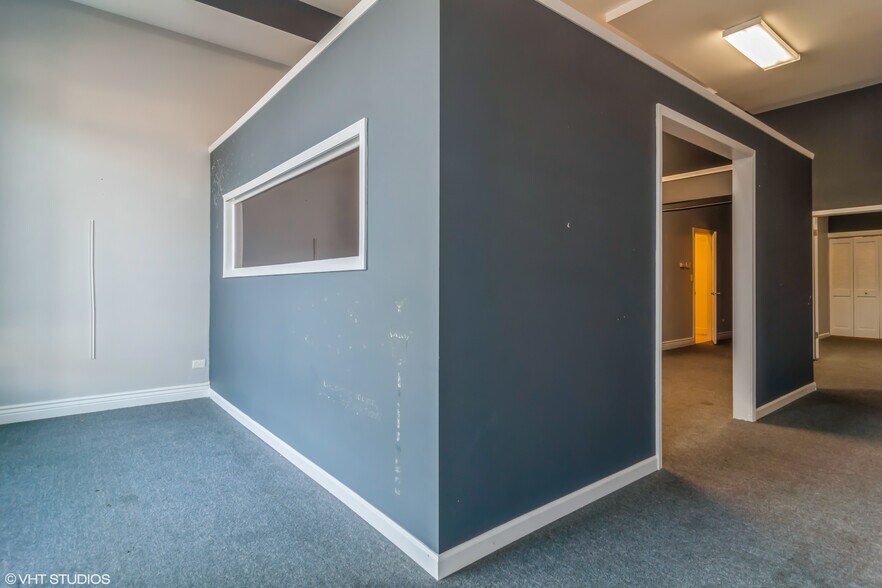 More Photos Of 2521 W North Ave, Chicago Storefront Retail Residential For Lease