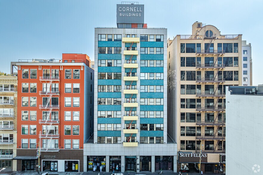 More Photos Of 746 S Los Angeles St, Los Angeles General Retail For Sale