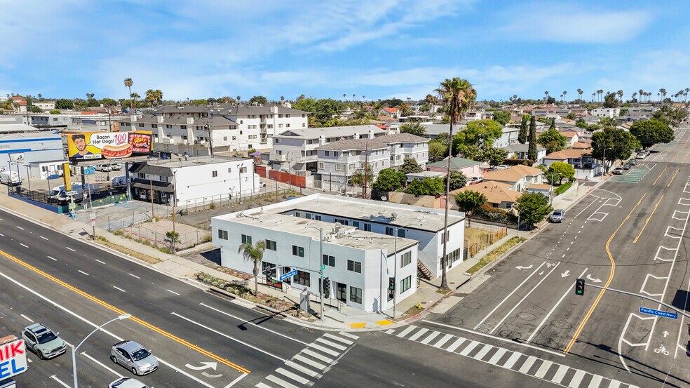 More Photos Of 1401 Pacific Coast Hwy, Harbor City Apartments For Sale