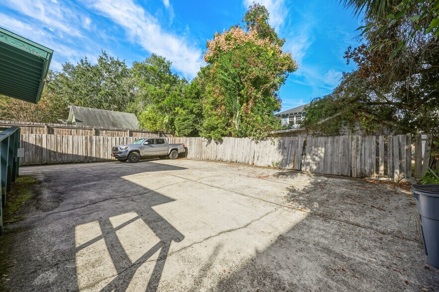 More Photos Of 2585 Herschel St, Jacksonville Office For Sale