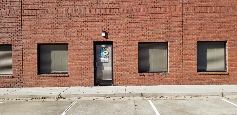 More Photos Of 5450 Technology Pky, Braselton Warehouse For Lease