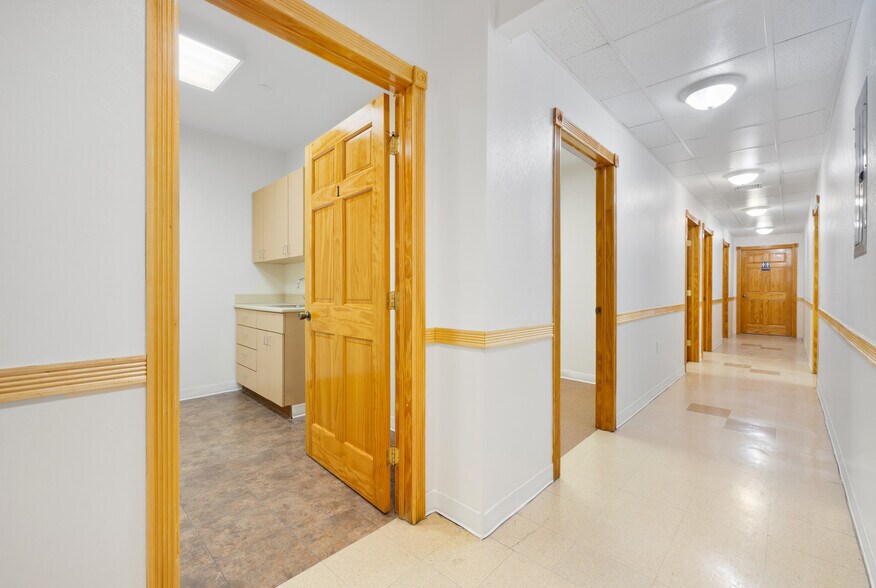 More Photos Of 406 15th St, Brooklyn Apartments For Lease