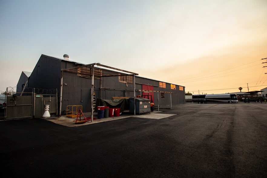 More Photos Of 748 N McKeever Ave, Azusa Warehouse For Sale