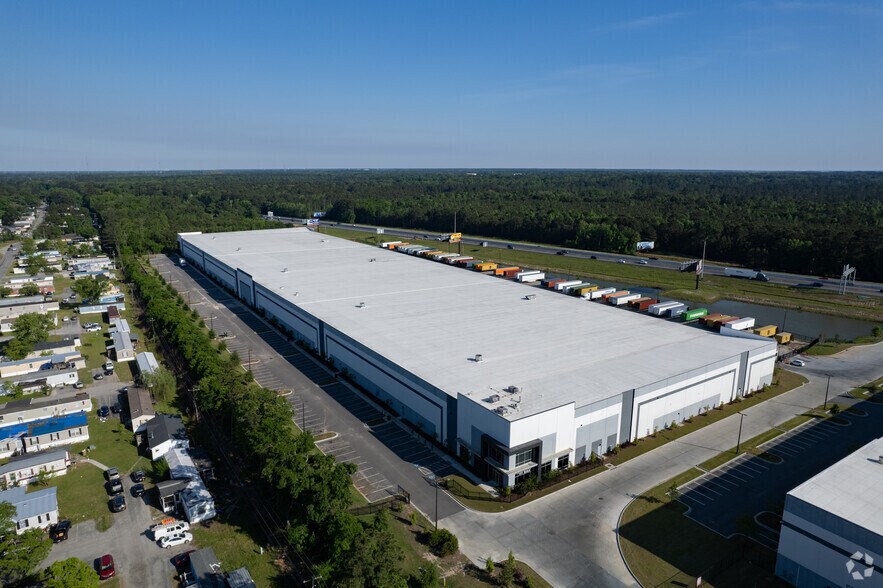 More Photos Of 1514 Old Dean Forest Rd, Garden City Distribution For Lease