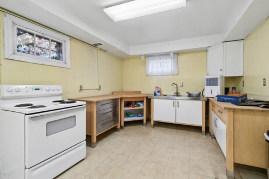 More Photos Of 5610 Dogwood Rd, Gwynn Oak Religious Facility For Sale