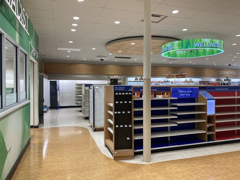 More Photos Of 1458 Mount Pleasant Rd, Chesapeake Freestanding For Lease